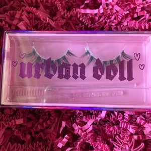 Urban Doll Bedroom Eyes Lashes